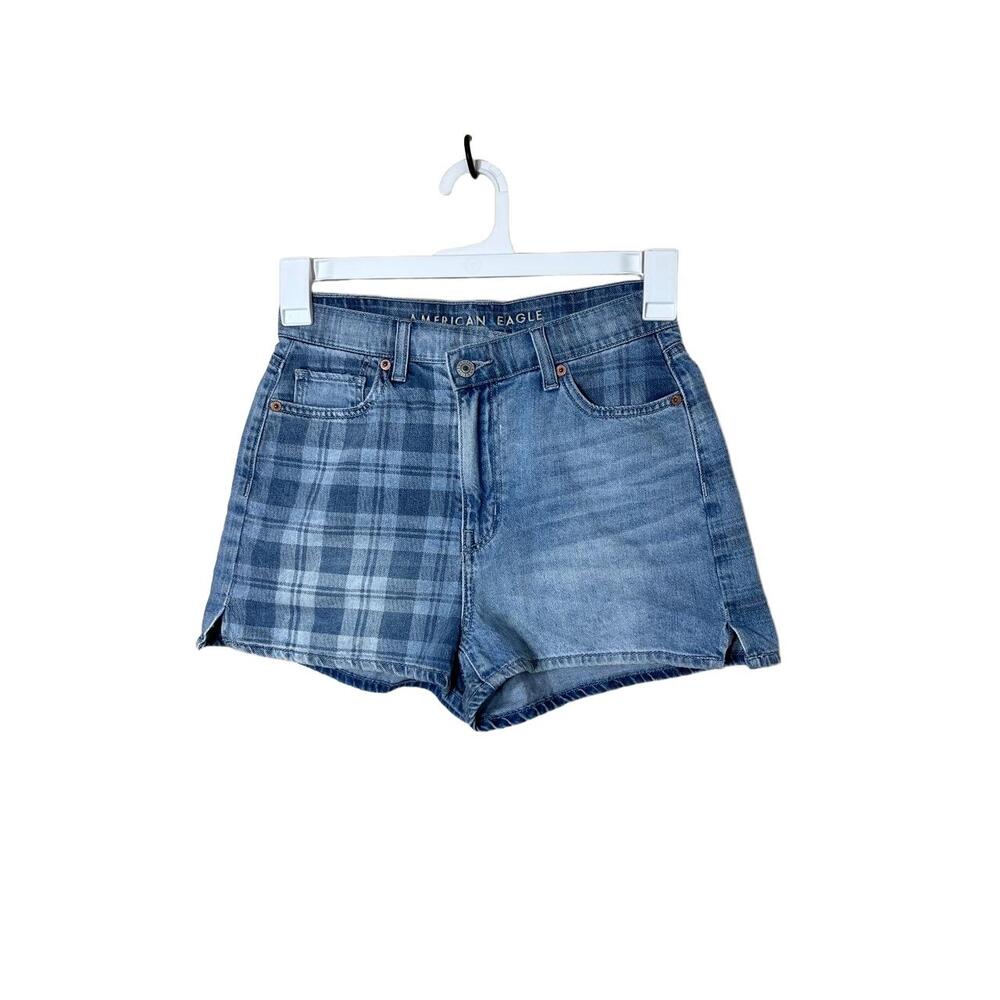 AMERICAN EAGLE Womens Shorts Size 4 Blue Light Wash Mom Plaid Two Tone